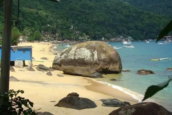 Nena'S Suites Praia de Aracatiba Exterior photo